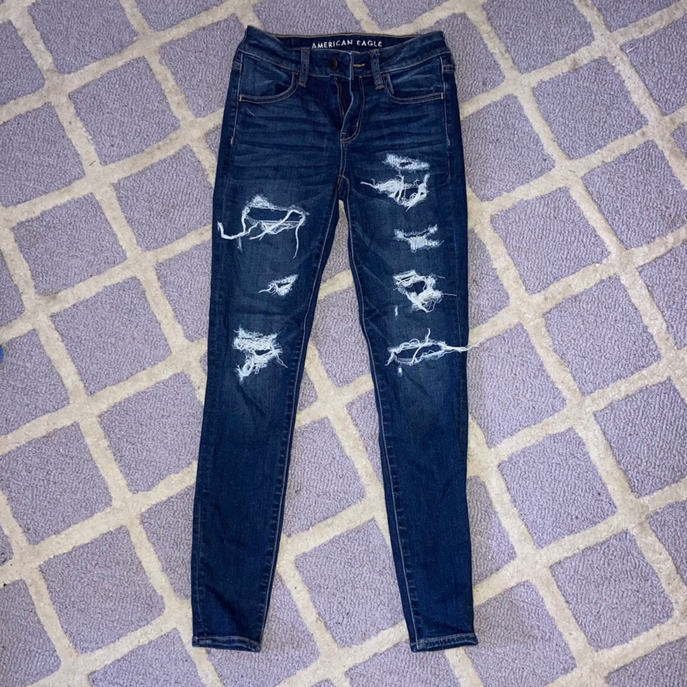 American eagle ripped jeans